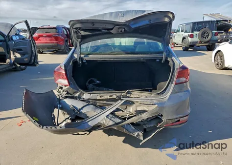 2019 Hyundai Elantra Sel z USA, uszkodzony, nr VIN 5NPD84LF7KH461882